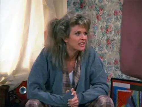 Murphy Brown Temporada 1 Episodios 11 • Sub Español