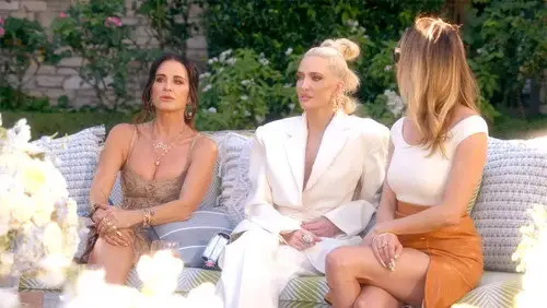 Mujeres ricas de Beverly Hills Temporada 15 Episodios 18 • Sub Español