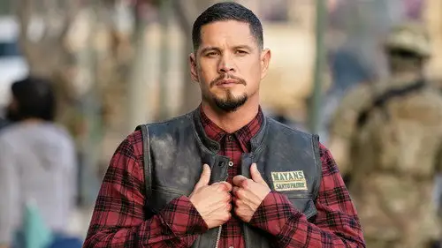 Mayans M.C. Temporada 3 Episodios 1 • Sub Español