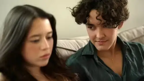 Strula Temporada 2 Episodios 9 • Sub Español