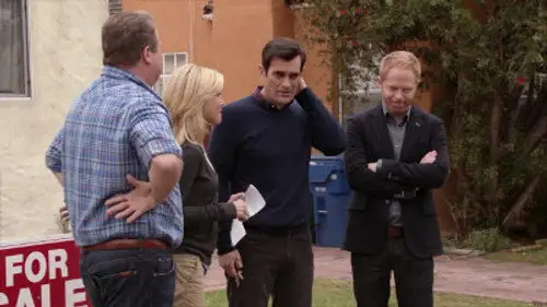 Modern Family Temporada 4 Episodios 10 • Sub Español