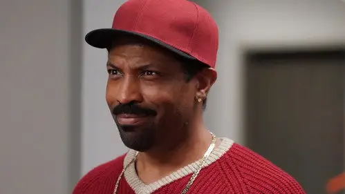 Black-ish Temporada 7 Episodios 21 • Sub Español