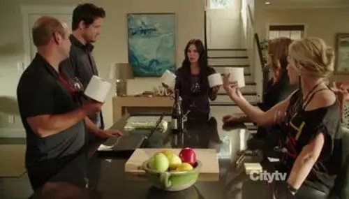 Cougar Town Temporada 3 Episodios 1 • Sub Español