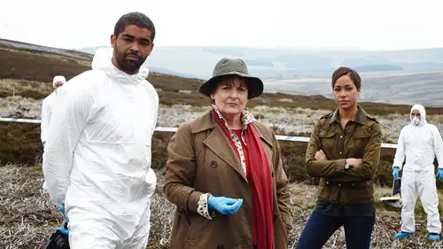 Vera Temporada 6 Episodios 1 • Sub Español