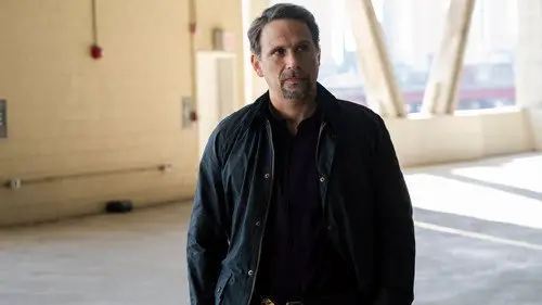 FBI Temporada 8 Episodios 19 • Sub Español