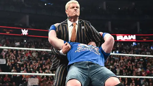 Raw Temporada 33 Episodios 13 • Sub Español