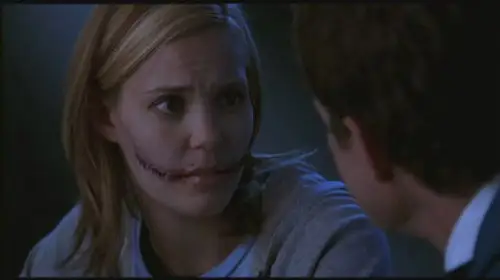 Nip/Tuck, a golpe de bisturí Temporada 2 Episodios 7 • Sub Español