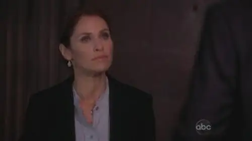 Sin cita previa Temporada 3 Episodios 5 • Sub Español