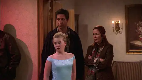 Todo el mundo quiere a Raymond Temporada 8 Episodios 15 • Sub Español