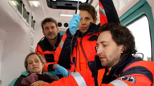 Na sygnale Temporada 1 Episodios 24 • Sub Español