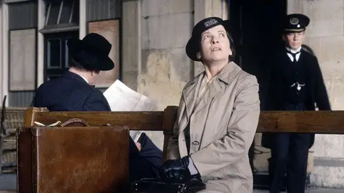 Agatha Christie: Poirot Temporada 3 Episodios 4 • Sub Español