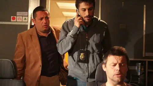 Los hombres de Paco Temporada 2 Episodios 5 • Sub Español