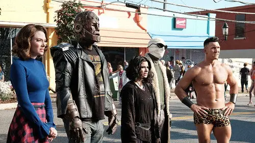 Doom Patrol Temporada 1 Episodios 14 • Sub Español