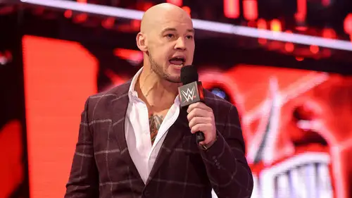 Raw Temporada 29 Episodios 14 • Sub Español