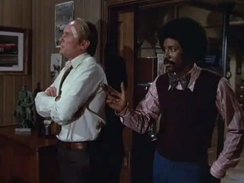 Ironside Temporada 7 Episodios 4 • Sub Español