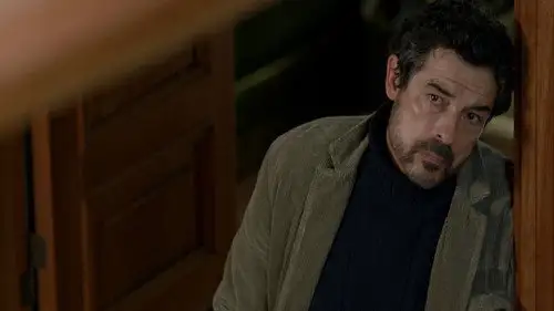 Un Professore Temporada 1 Episodios 1 • Sub Español