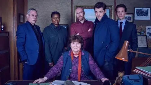 Vera Temporada 0 Episodios 2 • Sub Español