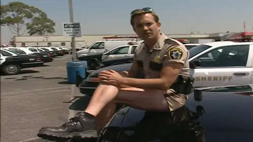 Reno 911! Temporada 1 Episodios 1 • Sub Español