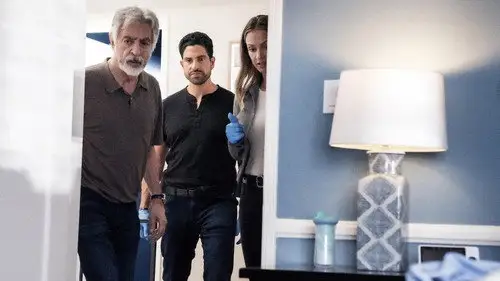 Mentes criminales Temporada 16 Episodios 1 • Sub Español