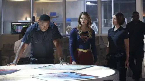Supergirl Temporada 1 Episodios 8 • Sub Español
