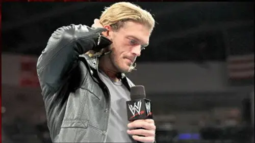 Raw Temporada 19 Episodios 15 • Sub Español