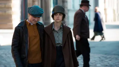 Babylon Berlin Temporada 2 Episodios 4 • Sub Español