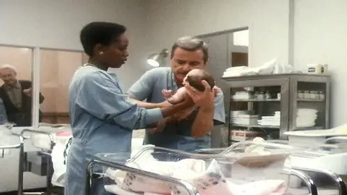 St. Elsewhere Temporada 4 Episodios 4 • Sub Español
