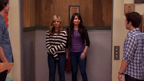 iCarly 2007 Temporada 6 Episodios 13 • Sub Español