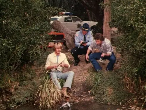 The Dukes of Hazzard Temporada 3 Episodios 16 • Sub Español