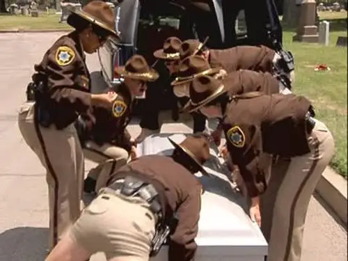 Reno 911! Temporada 4 Episodios 7 • Sub Español