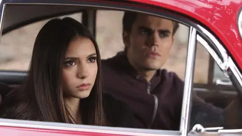 Crónicas vampíricas Temporada 2 Episodios 14 • Sub Español