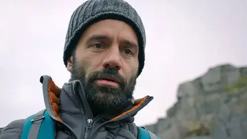Holby City Temporada 22 Episodios 1 • Sub Español