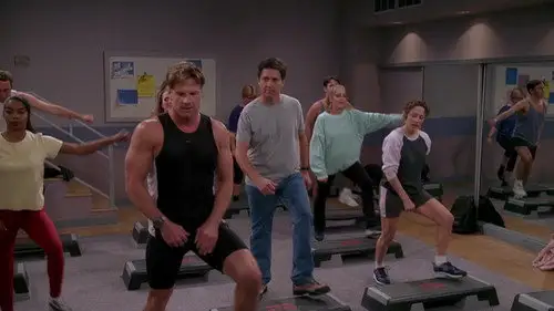 Todo el mundo quiere a Raymond Temporada 4 Episodios 8 • Sub Español