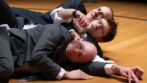 Parliament Temporada 4 Episodios 6 • Sub Español
