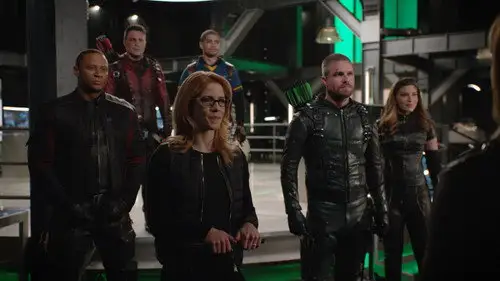 Arrow Temporada 7 Episodios 22 • Sub Español