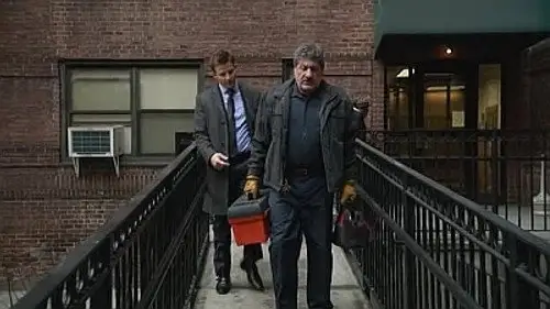 Familia de policías Temporada 4 Episodios 18 • Sub Español