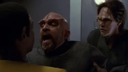 Star Trek: Voyager Temporada 3 Episodios 19 • Sub Español