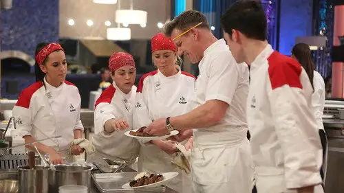 Pesadilla en la cocina 2005 Temporada 15 Episodios 10 • Sub Español