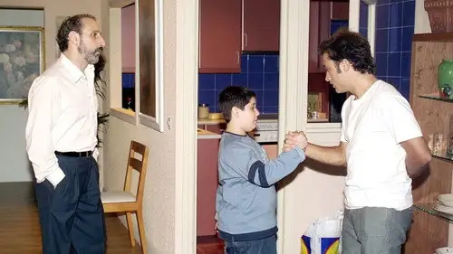 Aquí no hay quien viva Temporada 1 Episodios 1 • Sub Español
