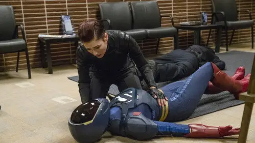 Supergirl Temporada 4 Episodios 4 • Sub Español