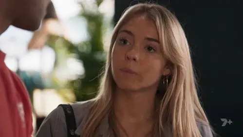 Home and Away Temporada 39 Cap 6 • Español Online