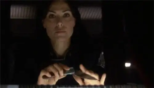 Battlestar Galactica 2004 Temporada 0 Episodios 19 • Sub Español