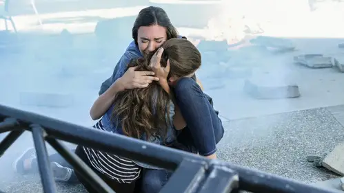 Supergirl Temporada 3 Episodios 1 • Sub Español