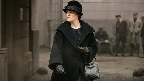 Babylon Berlin Temporada 3 Episodios 6 • Sub Español