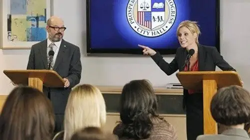 Modern Family Temporada 3 Episodios 13 • Sub Español