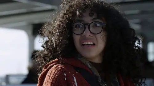 Betty en NY Temporada 1 Episodios 1 • Sub Español