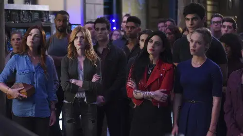 Cazadores de sombras Temporada 2 Episodios 1 • Sub Español