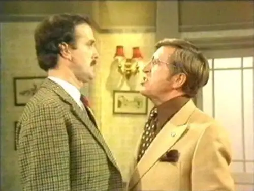 Hotel Fawlty Temporada 2 Episodios 3 • Sub Español