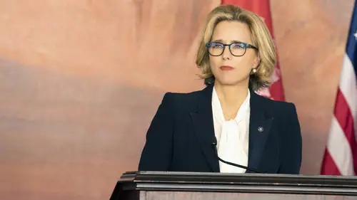 Madam Secretary Temporada 5 Episodios 15 • Sub Español
