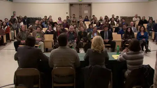 Parks and Recreation Temporada 2 Episodios 15 • Sub Español